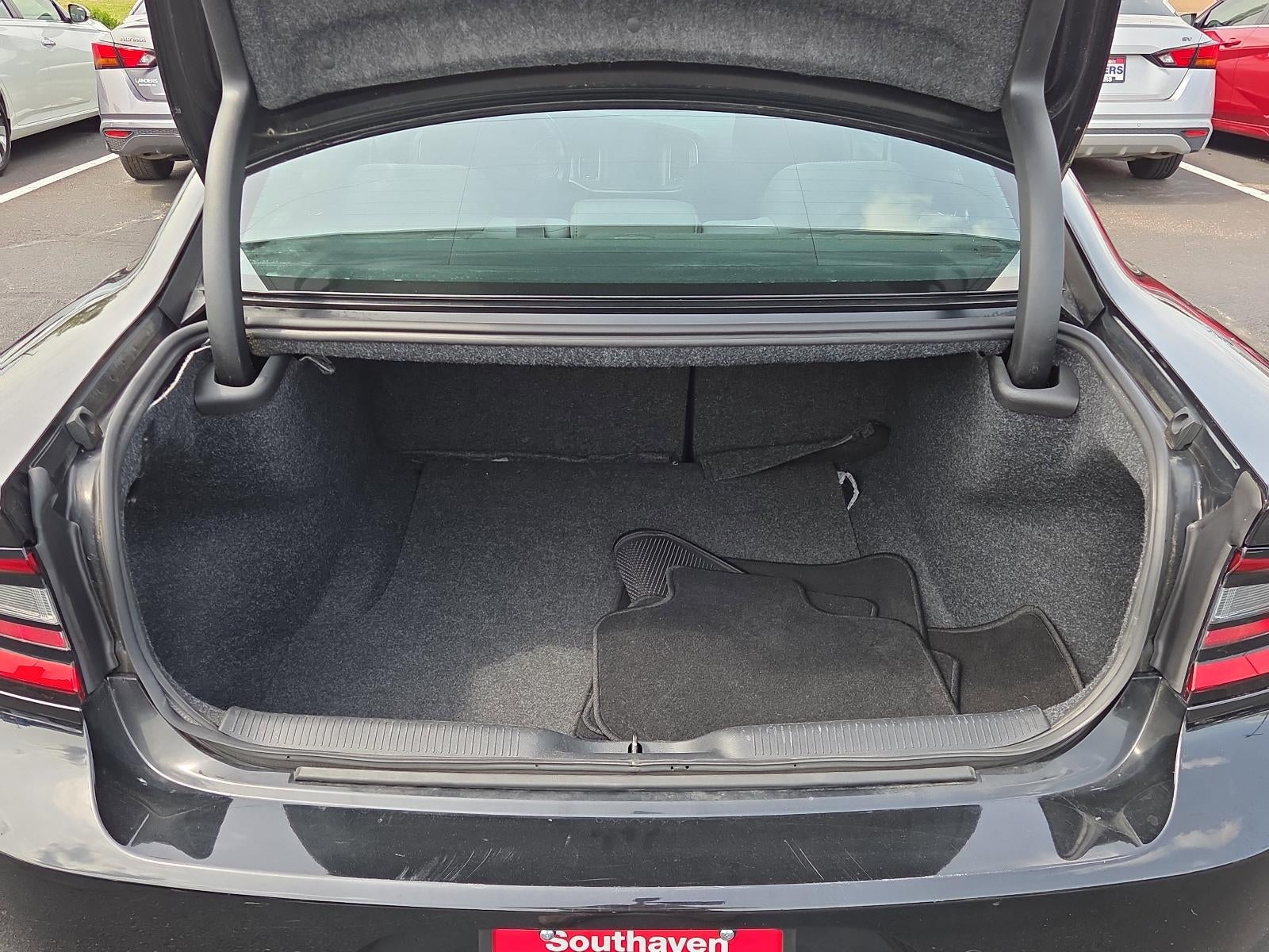 2020 Dodge Charger SXT RWD