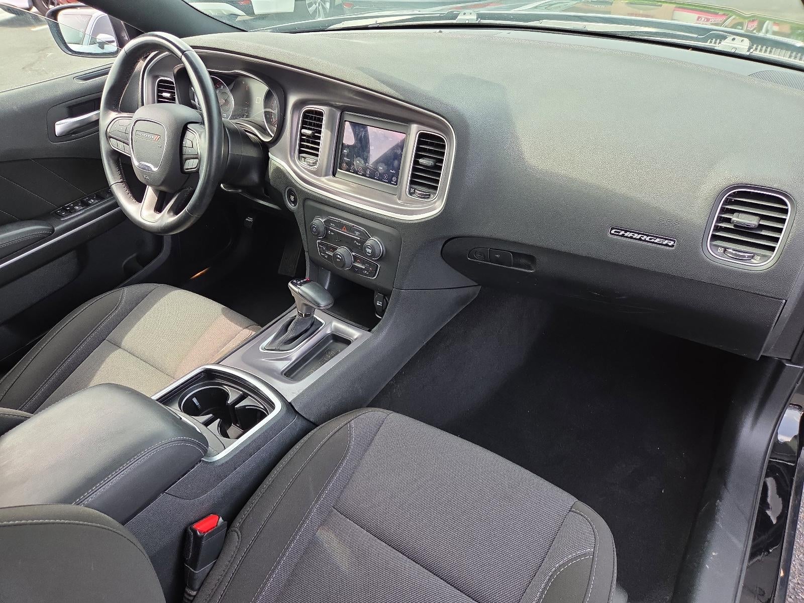 2020 Dodge Charger SXT RWD