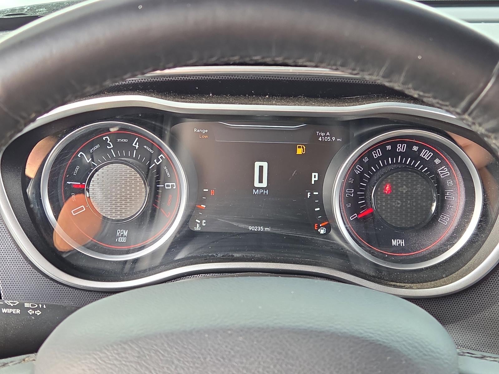 2016 Dodge Challenger 2dr Cpe SXT Plus