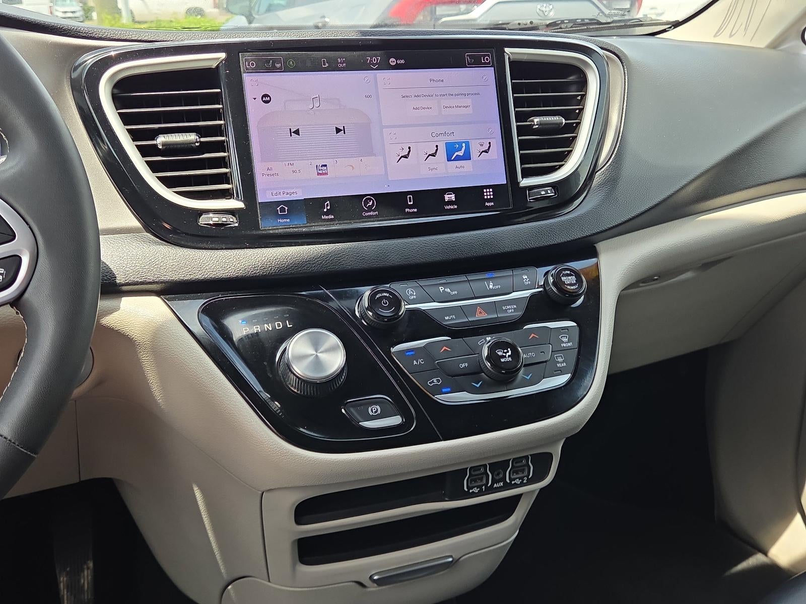 2023 Chrysler Pacifica Touring L FWD