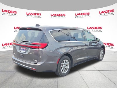 2023 Chrysler Pacifica Touring L FWD