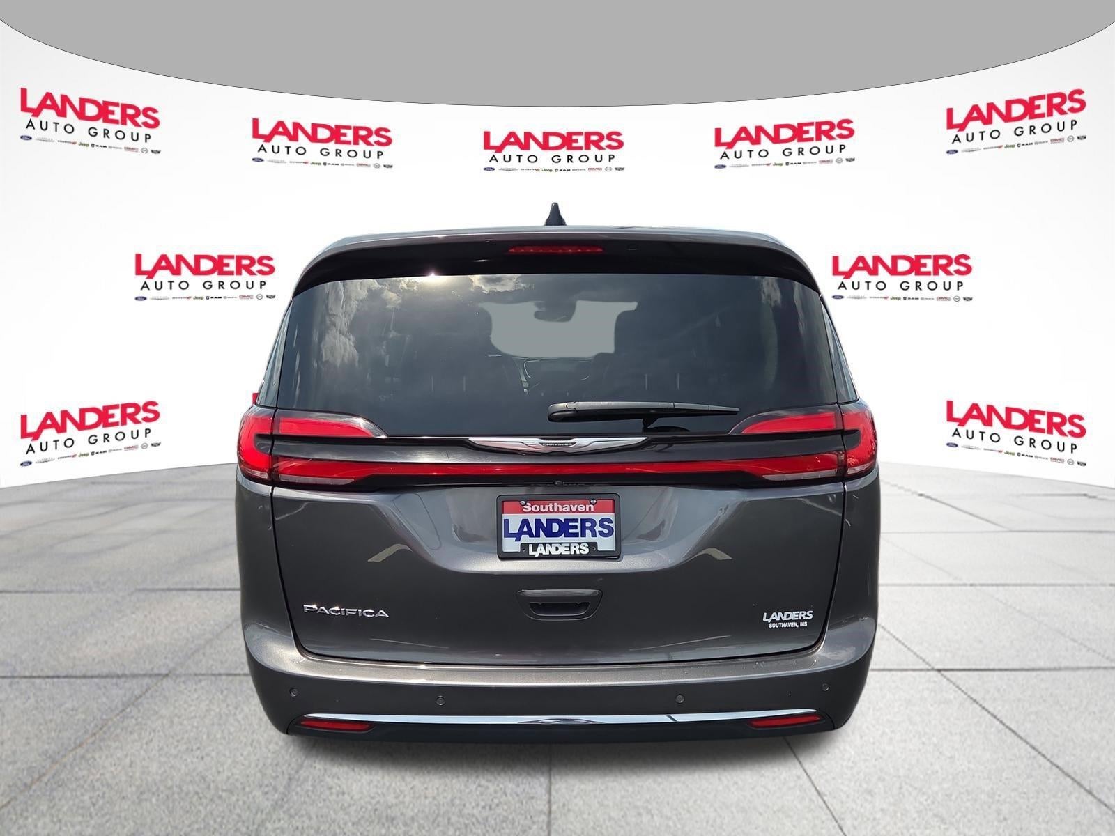 2023 Chrysler Pacifica Touring L FWD