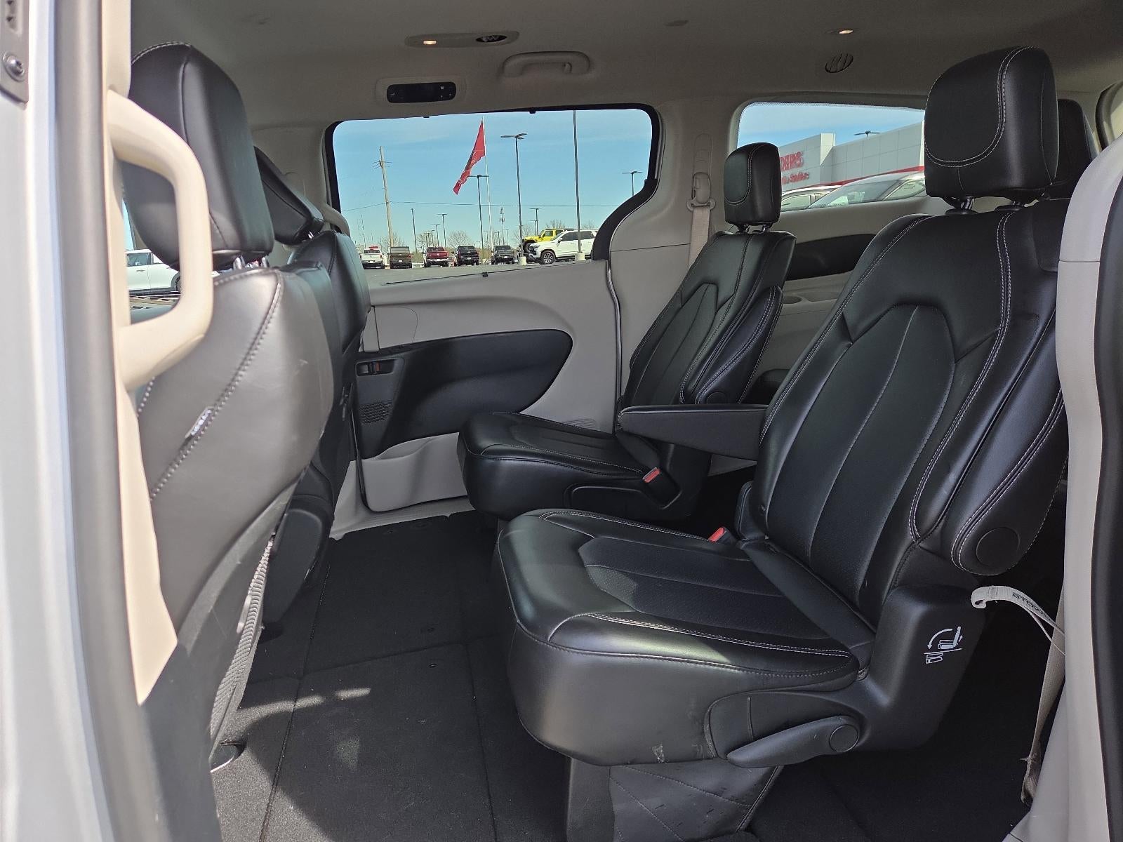 2024 Chrysler Pacifica Touring L FWD