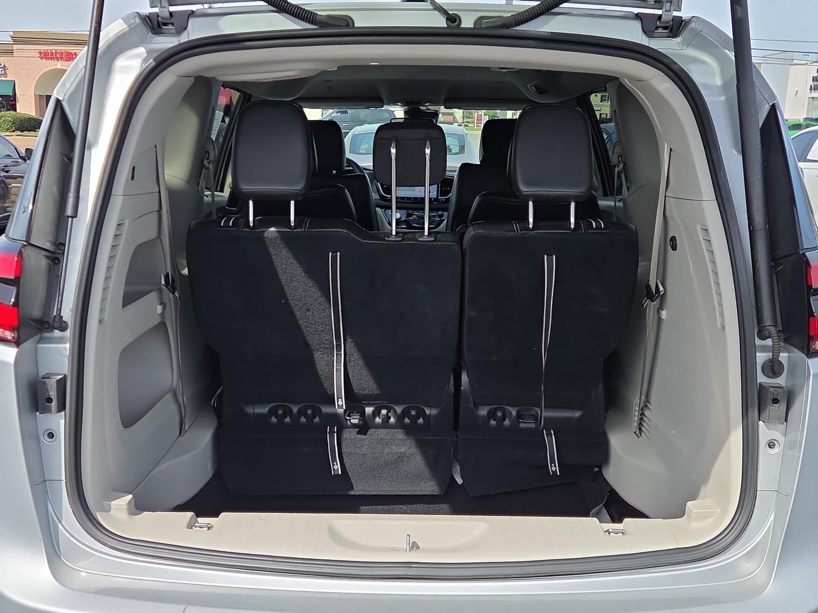 2024 Chrysler Pacifica Touring L FWD