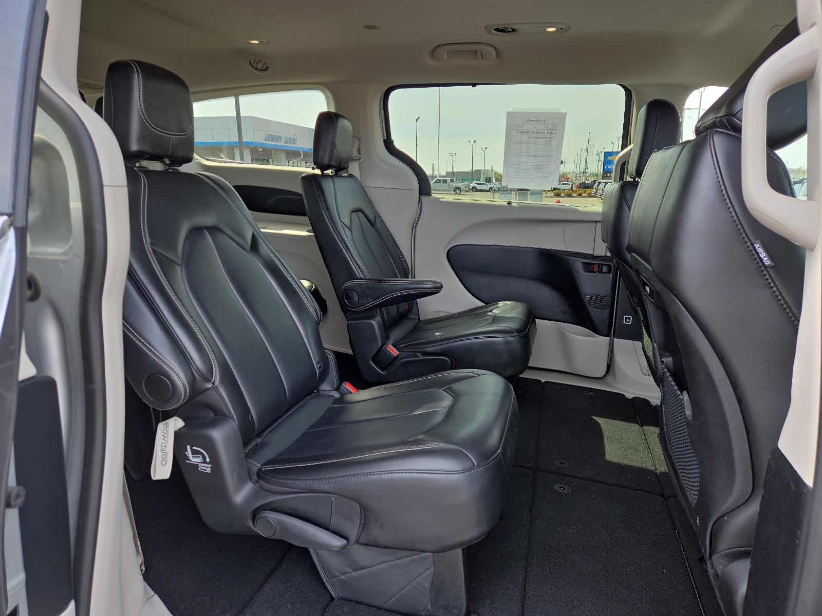 2024 Chrysler Pacifica Touring L FWD
