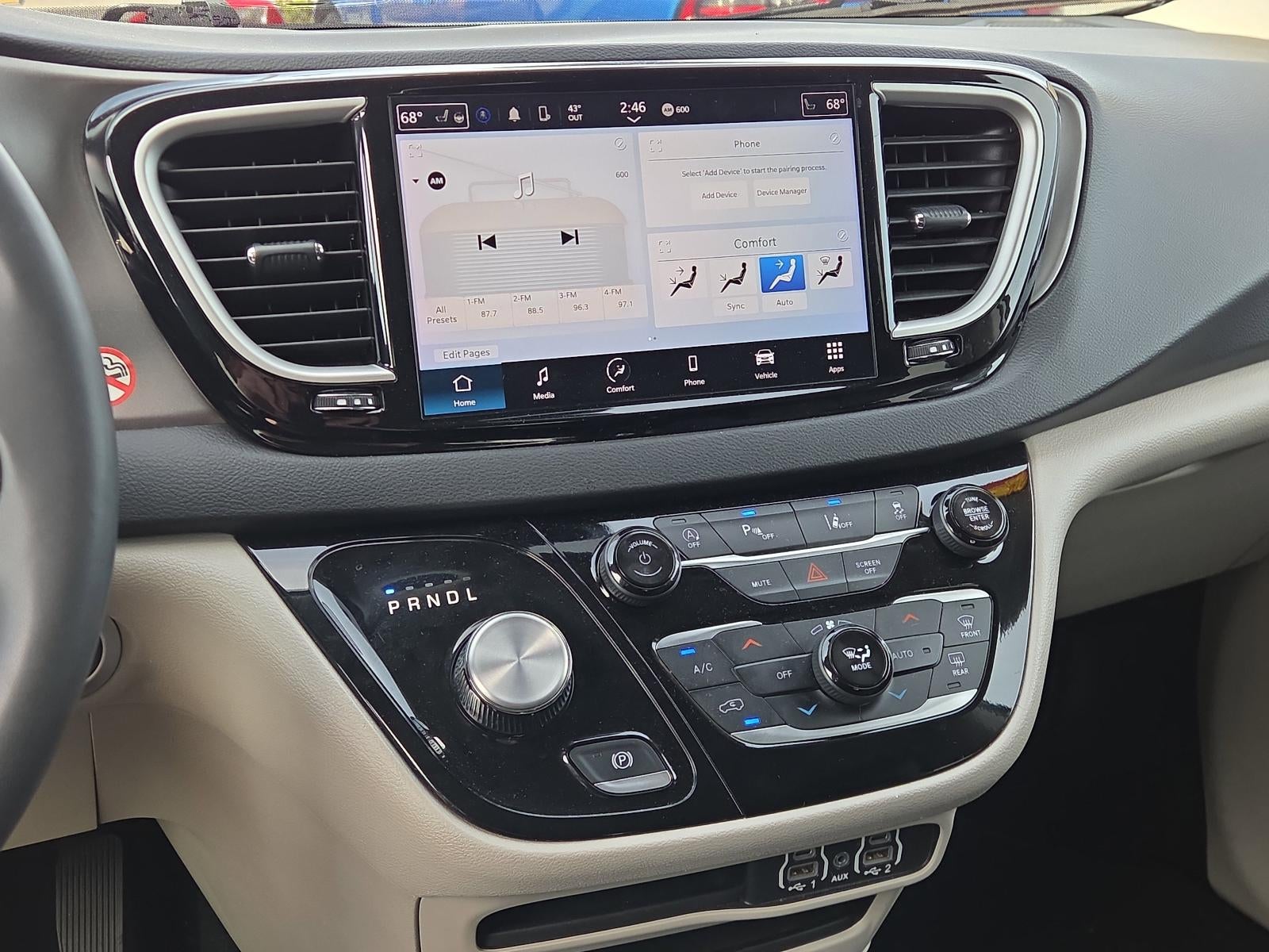 2024 Chrysler Pacifica Touring L FWD