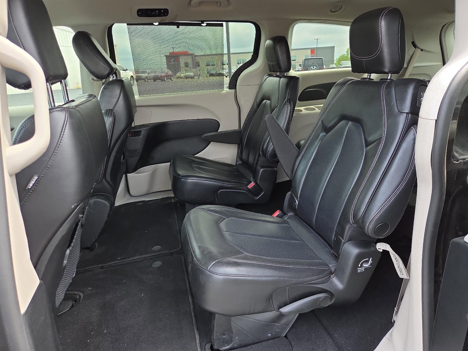 2023 Chrysler Pacifica Touring L FWD