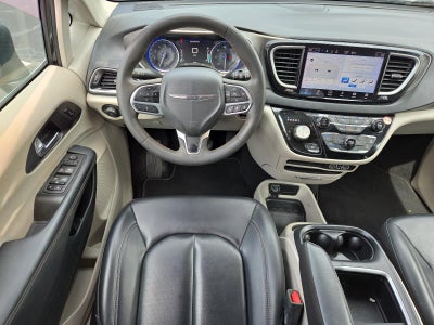 2023 Chrysler Pacifica Touring L FWD