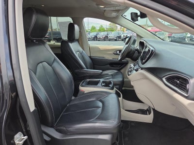 2023 Chrysler Pacifica Touring L FWD