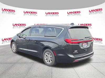 2023 Chrysler Pacifica Touring L FWD