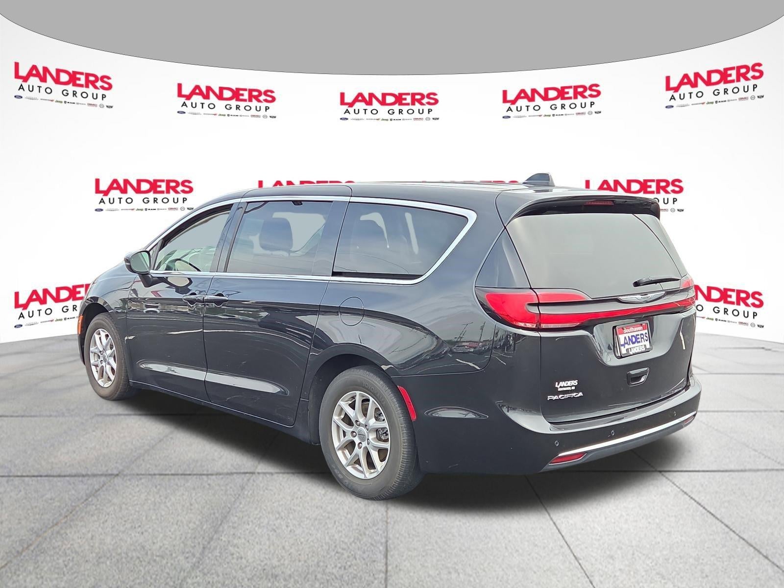 2023 Chrysler Pacifica Touring L FWD