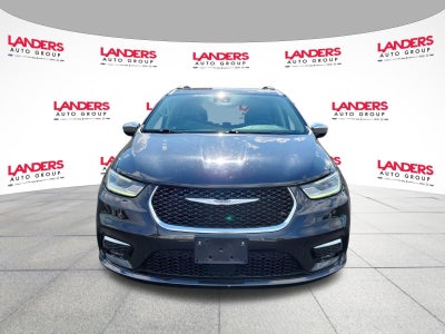 2023 Chrysler Pacifica Limited FWD