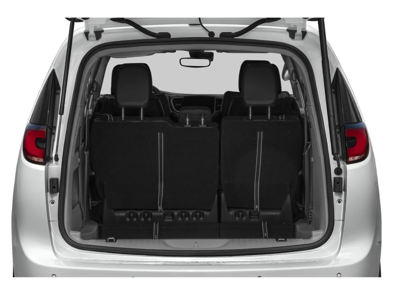 2023 Chrysler Pacifica Limited FWD