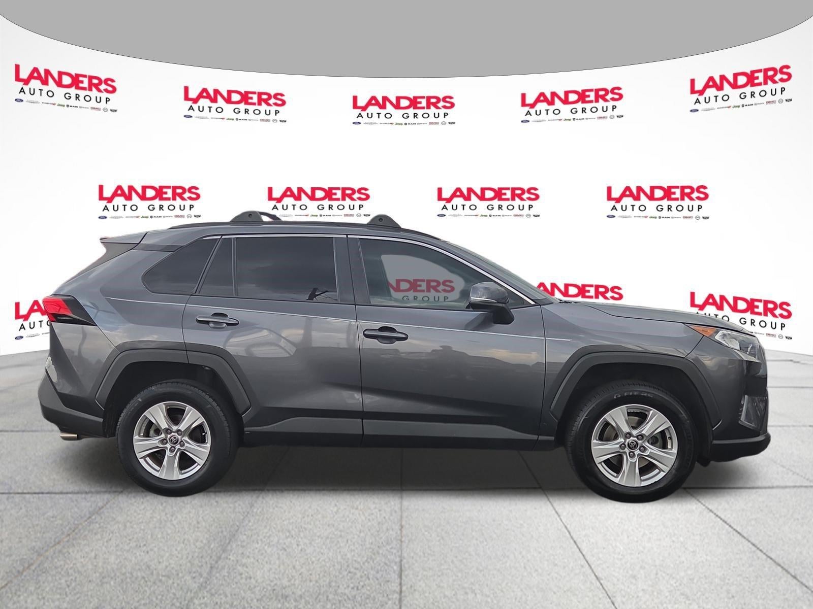 2020 Toyota RAV4 XLE FWD (GS)