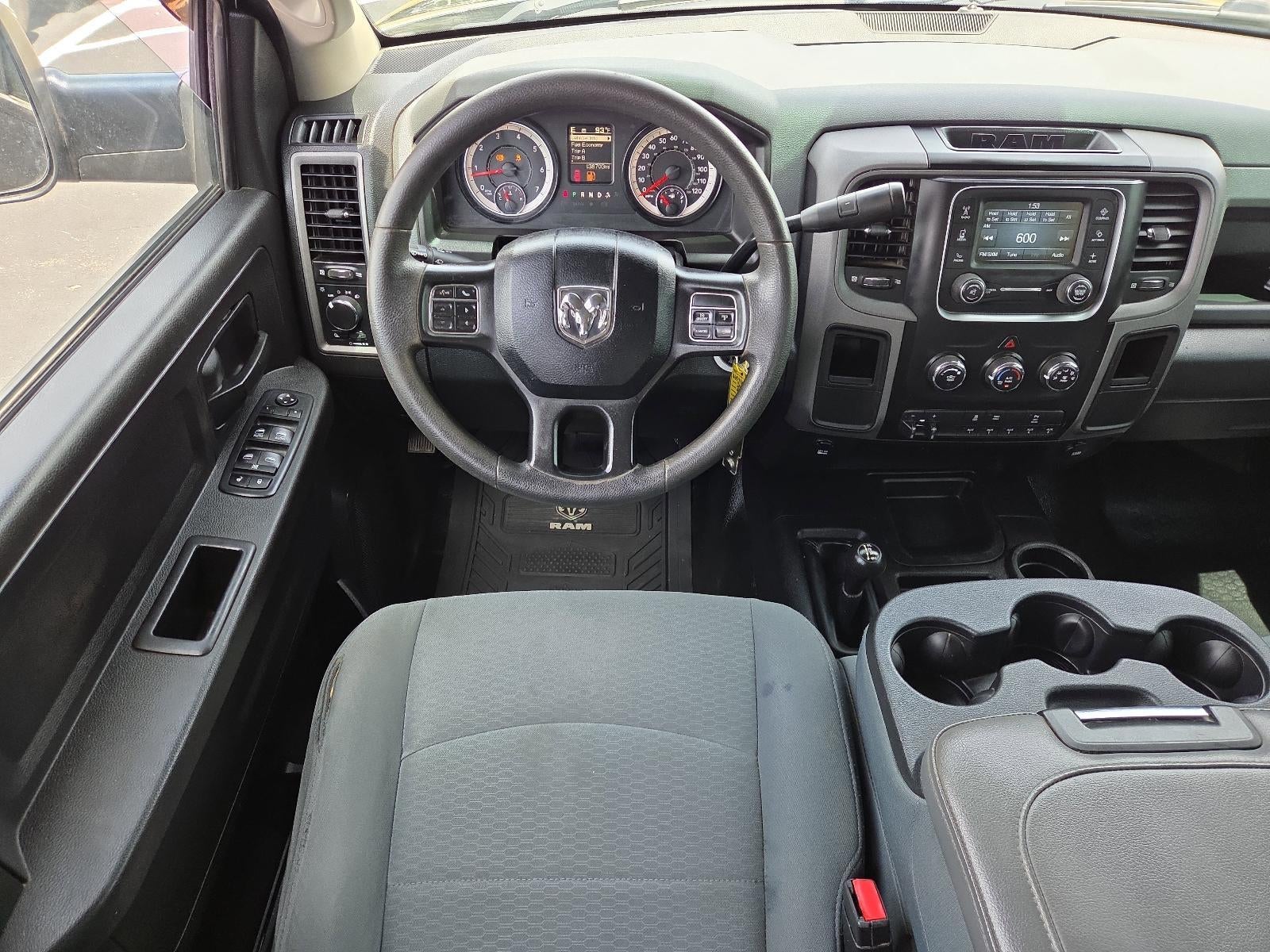 2018 RAM 2500 Tradesman 4x4 Crew Cab 6'4" Box