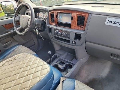 2006 Dodge Ram 3500 4WD Quad Cab 8 Ft Box DRW ST
