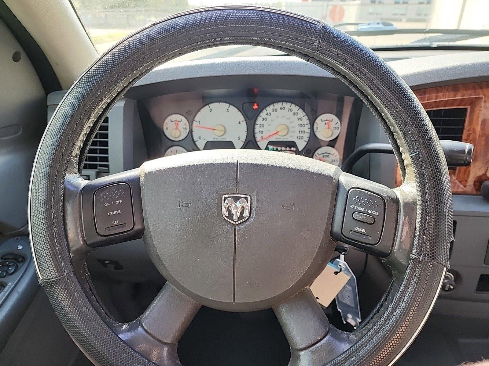 2006 Dodge Ram 3500 4WD Quad Cab 8 Ft Box DRW ST