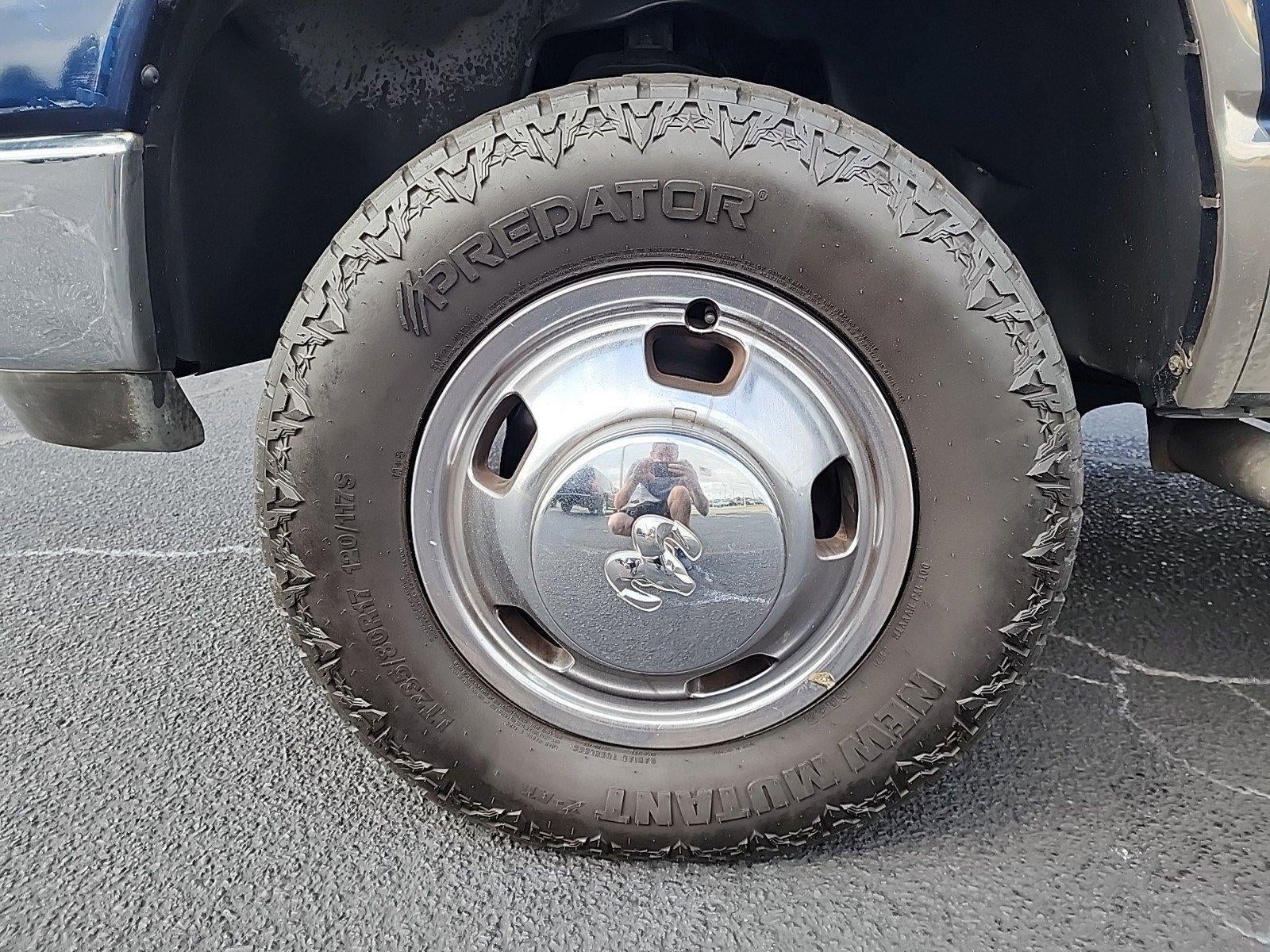 2006 Dodge Ram 3500 4WD Quad Cab 8 Ft Box DRW ST