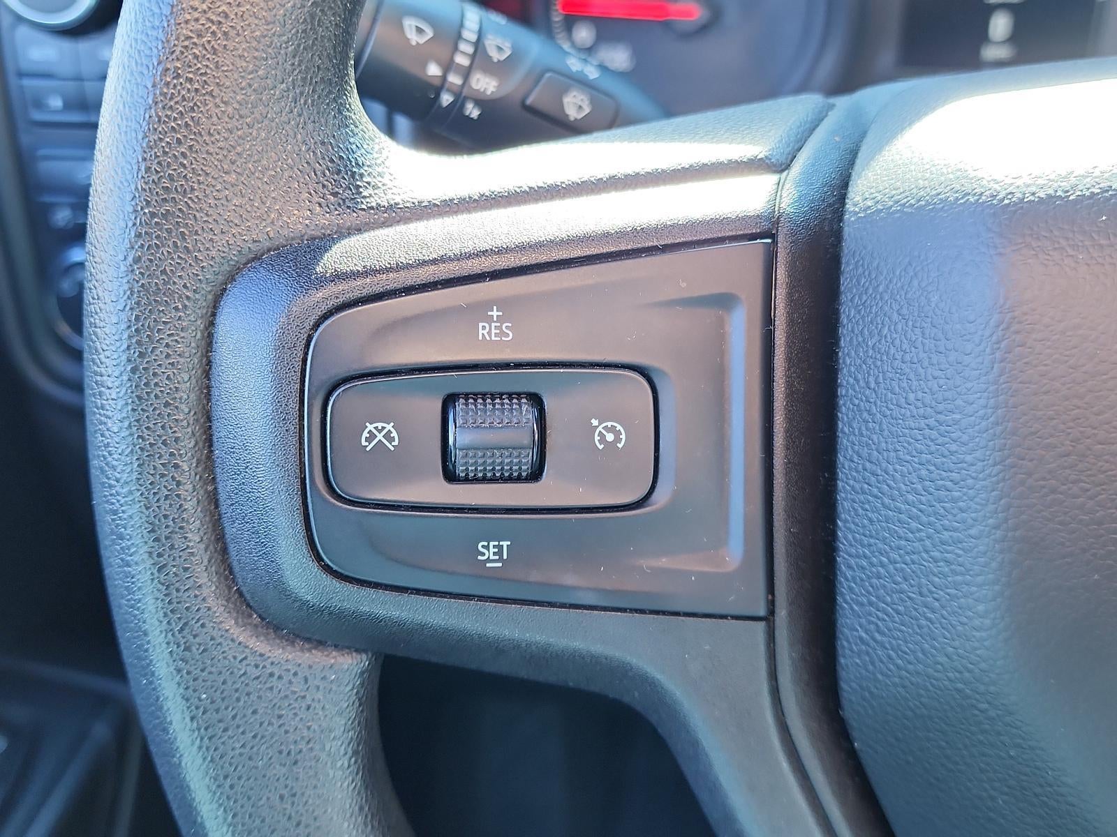 2021 Chevrolet Silverado 1500 Crew Cab Short Box 4-Wheel Drive Custom Trail Boss