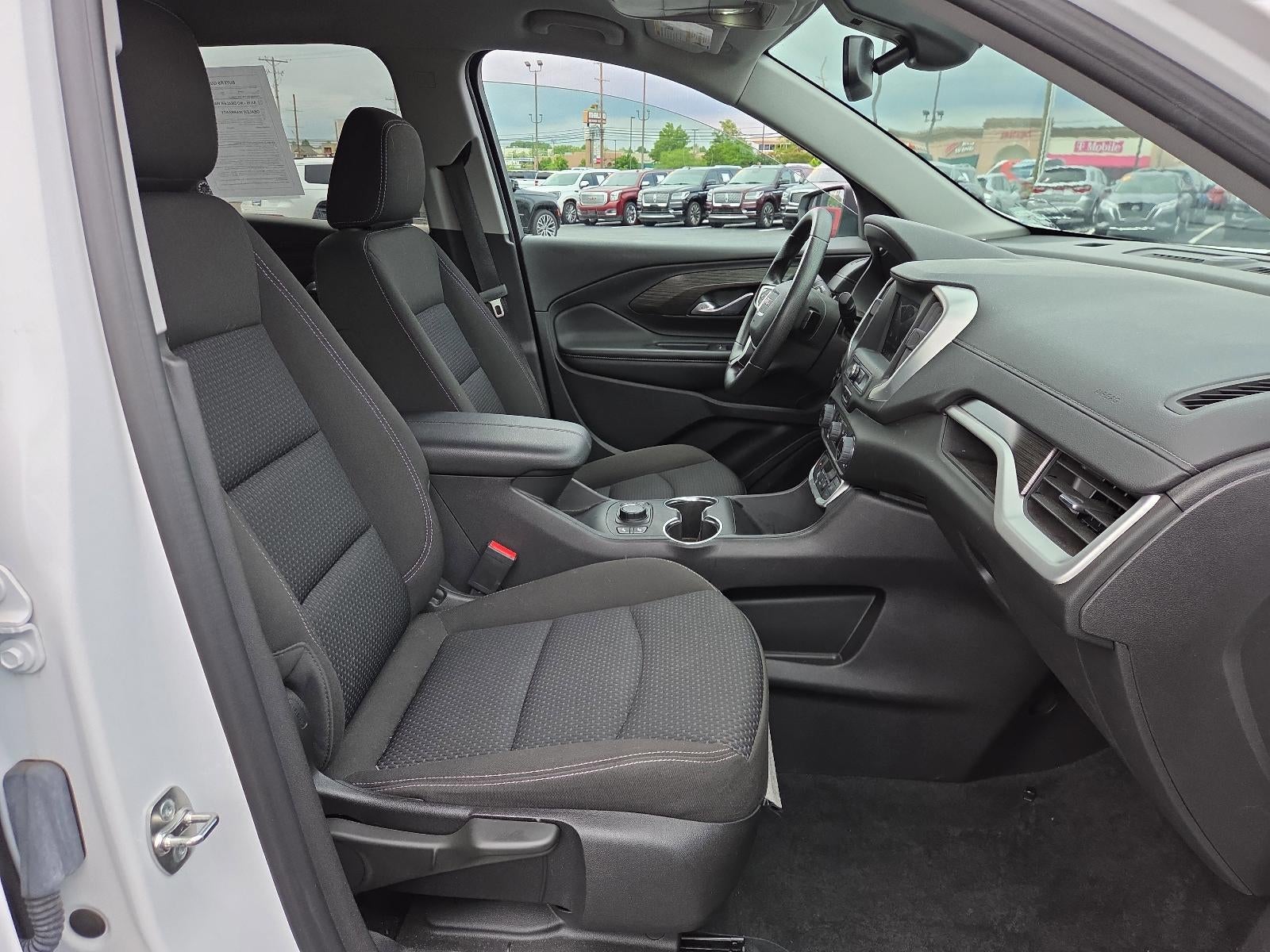 2024 GMC Terrain FWD 4dr SLE
