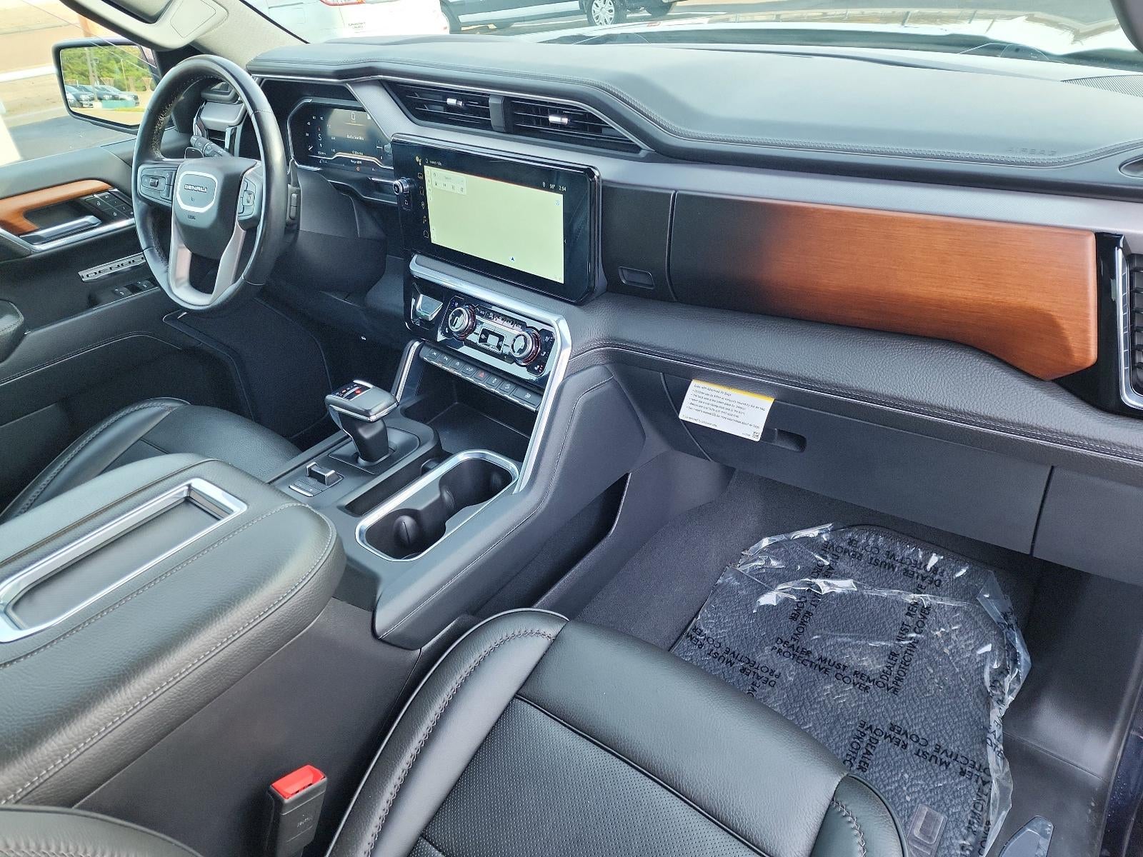 2022 GMC Sierra 1500 Crew Cab Short Box 4-Wheel Drive Denali