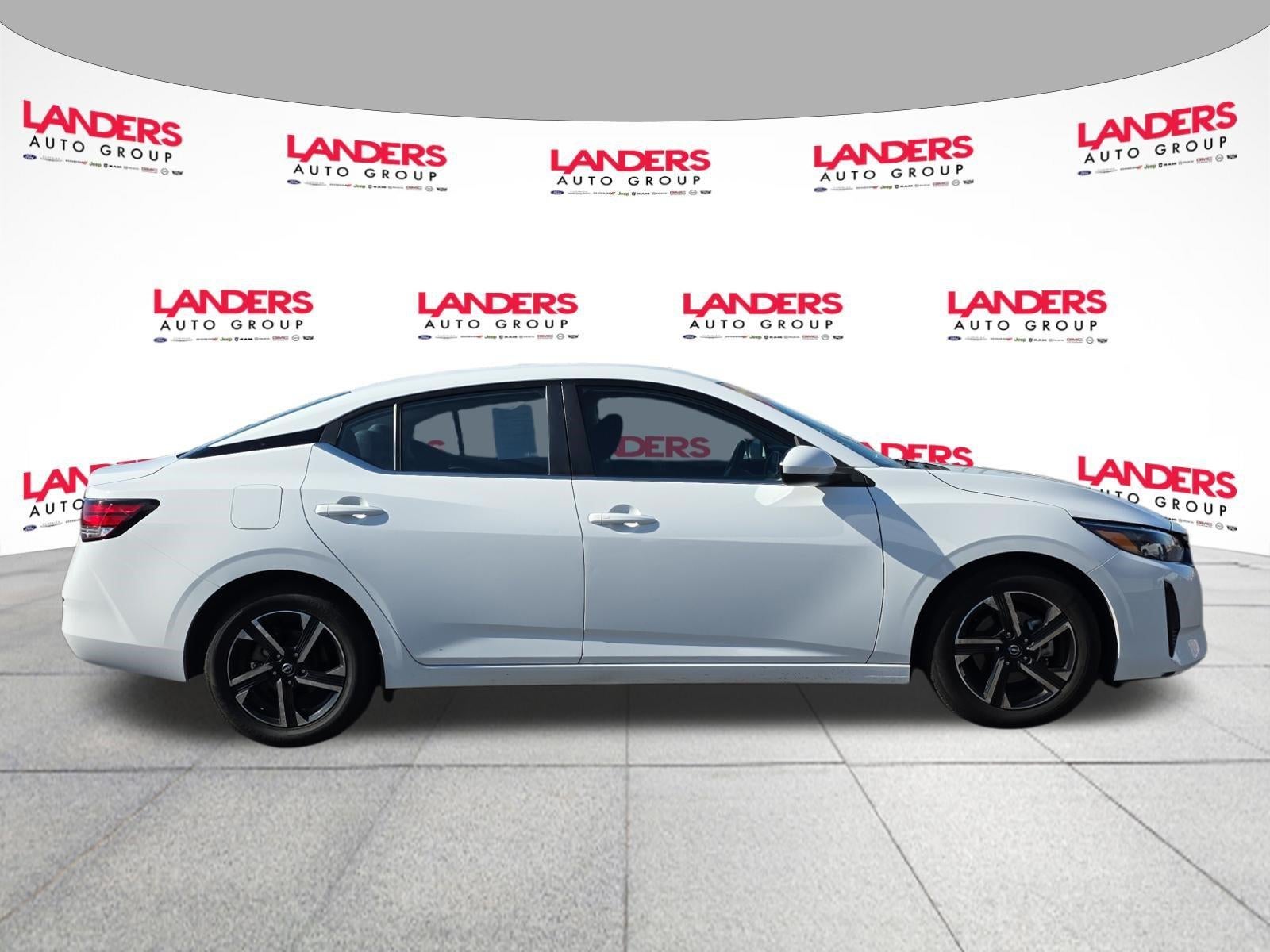 2024 Nissan Sentra SV CVT