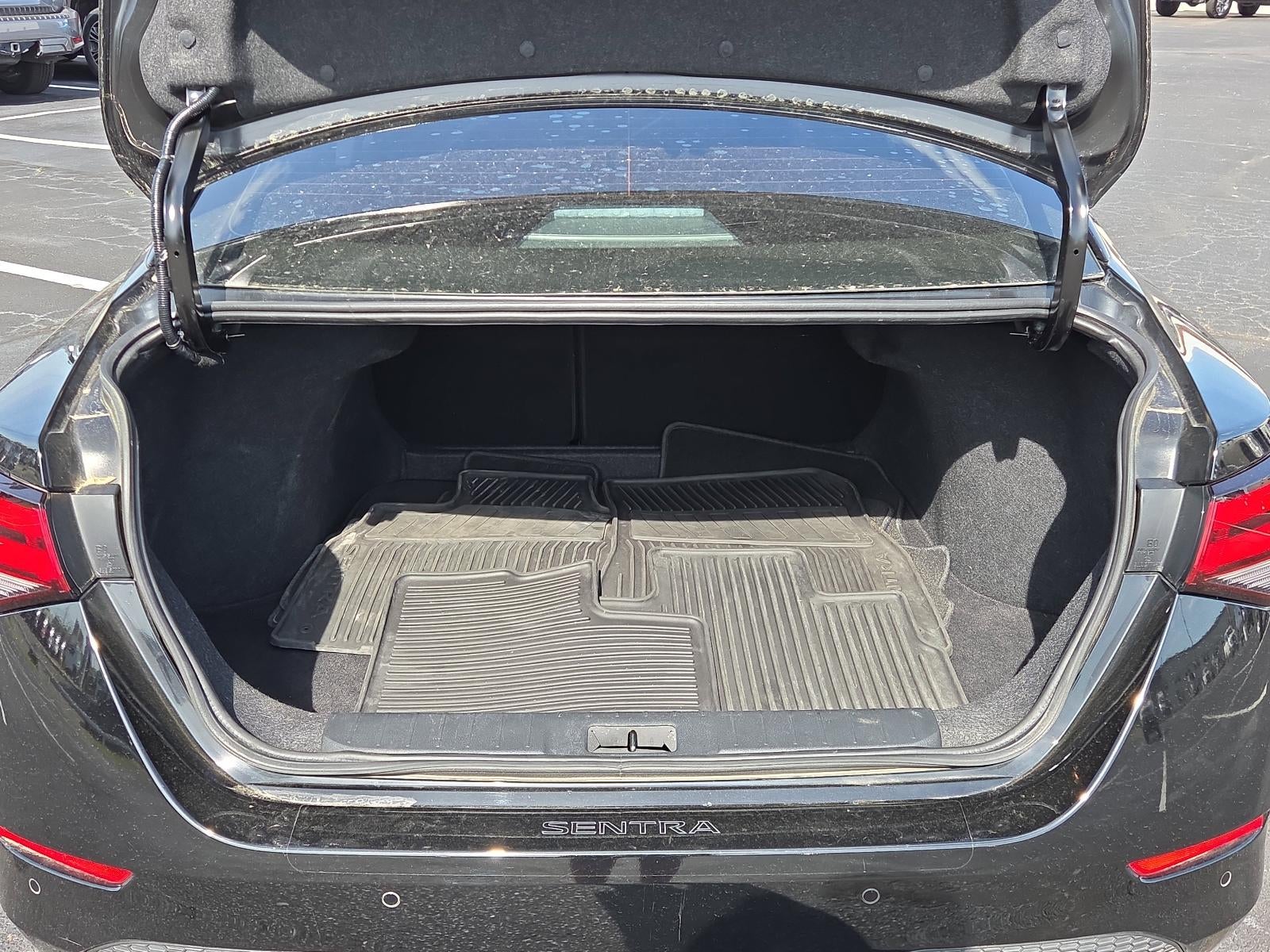 2023 Nissan Sentra SV CVT