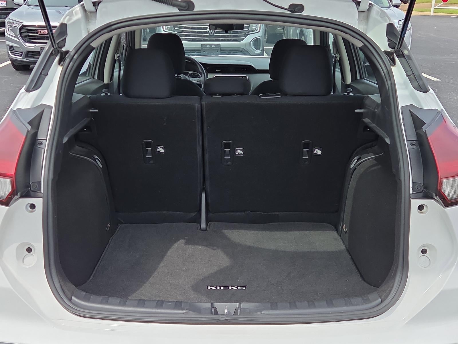 2024 Nissan Kicks S FWD