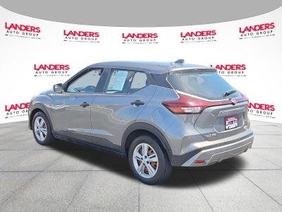 2023 Nissan Kicks S FWD