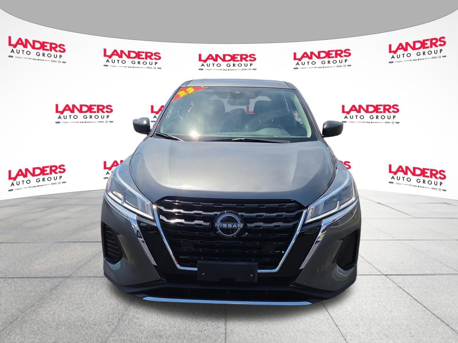 2023 Nissan Kicks S FWD