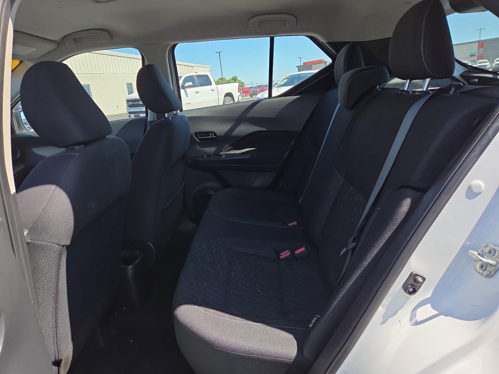 2022 Nissan Kicks S FWD