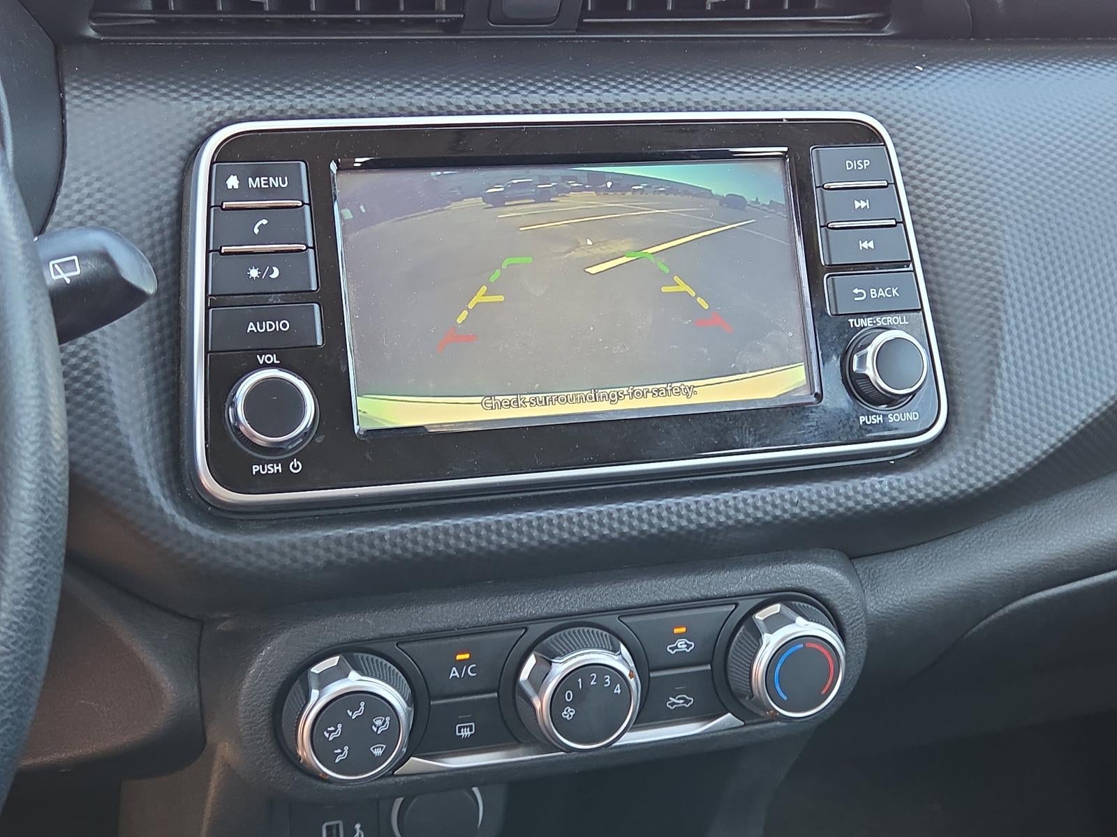 2022 Nissan Kicks S FWD