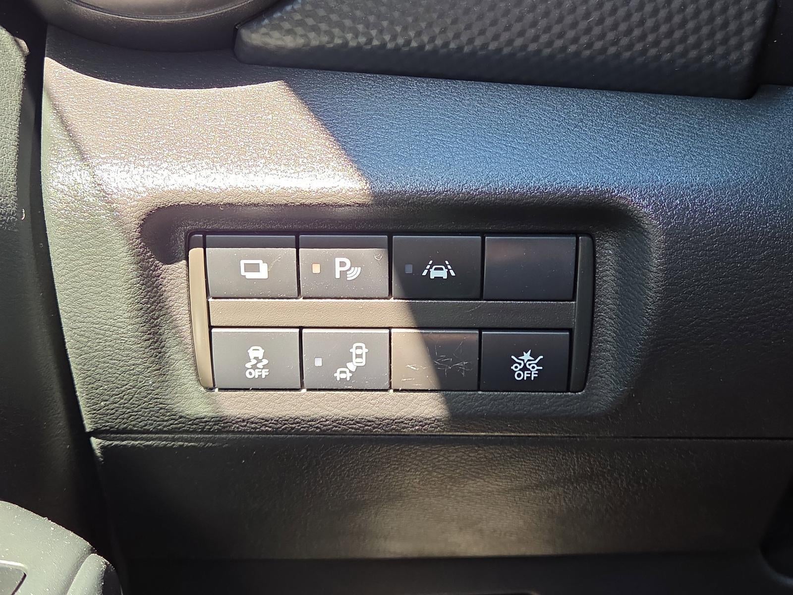 2022 Nissan Kicks S FWD