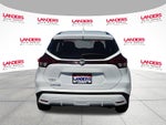 2022 Nissan Kicks S FWD