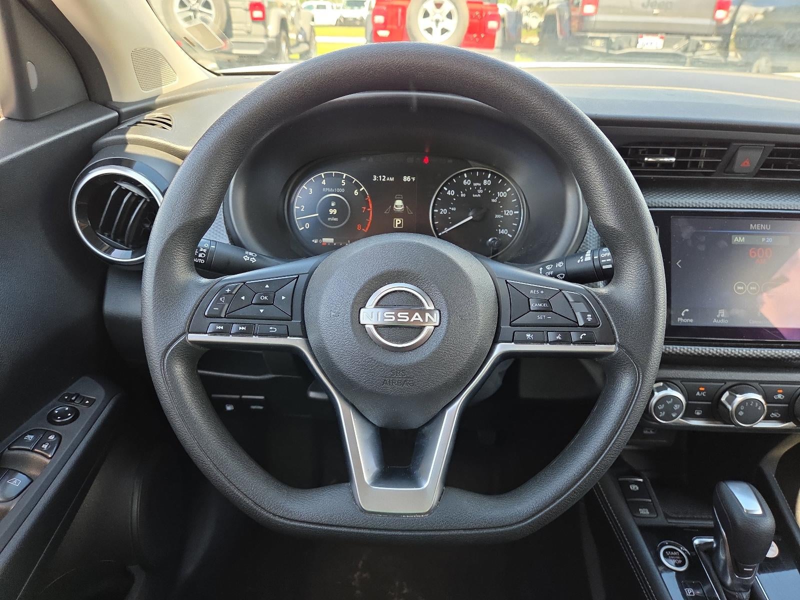 2023 Nissan Kicks SV FWD