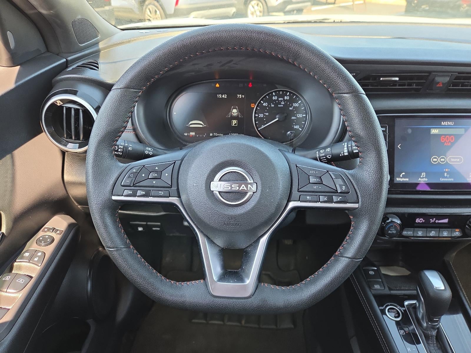 2023 Nissan Kicks SR FWD