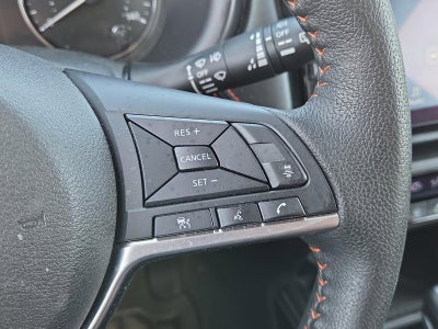 2023 Nissan Kicks SR FWD