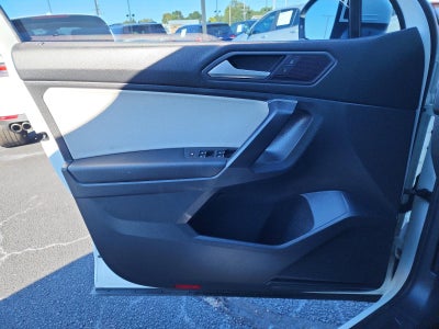 2021 Volkswagen Tiguan 2.0T SE FWD