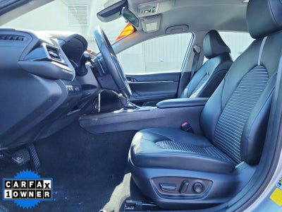2023 Toyota Camry SE Auto (SE)