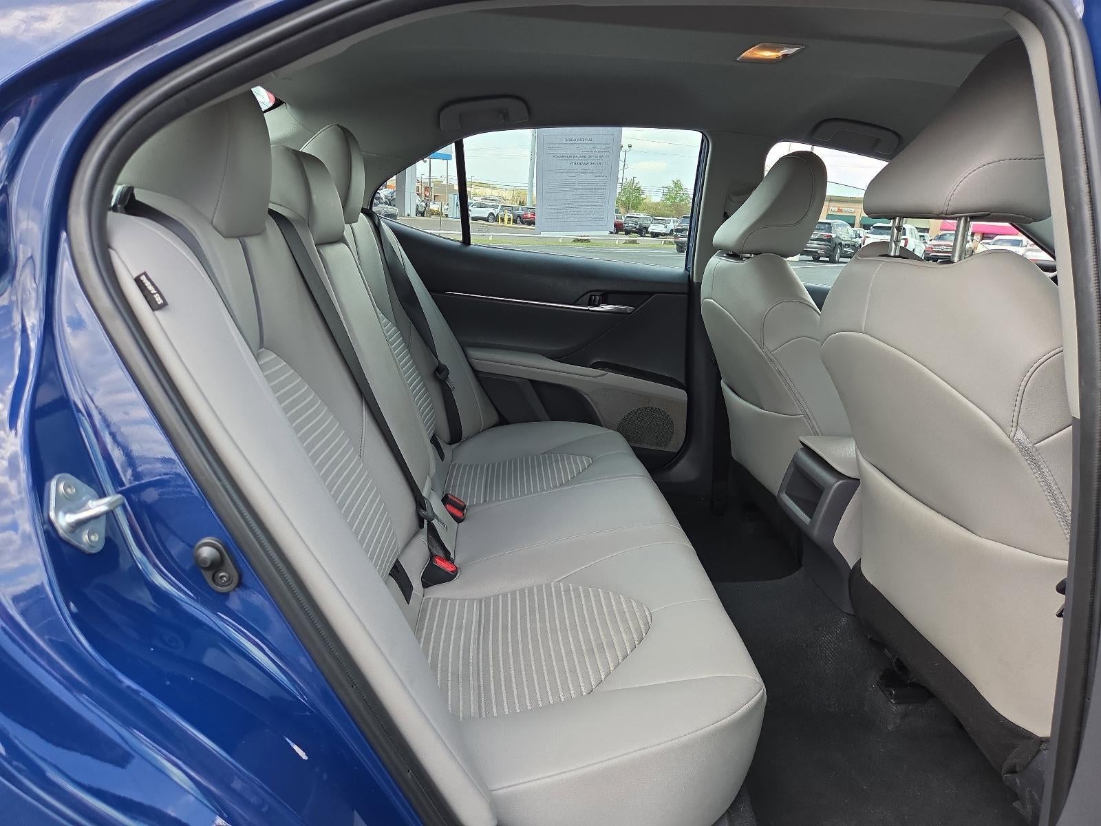 2024 Toyota Camry SE Auto (SE)