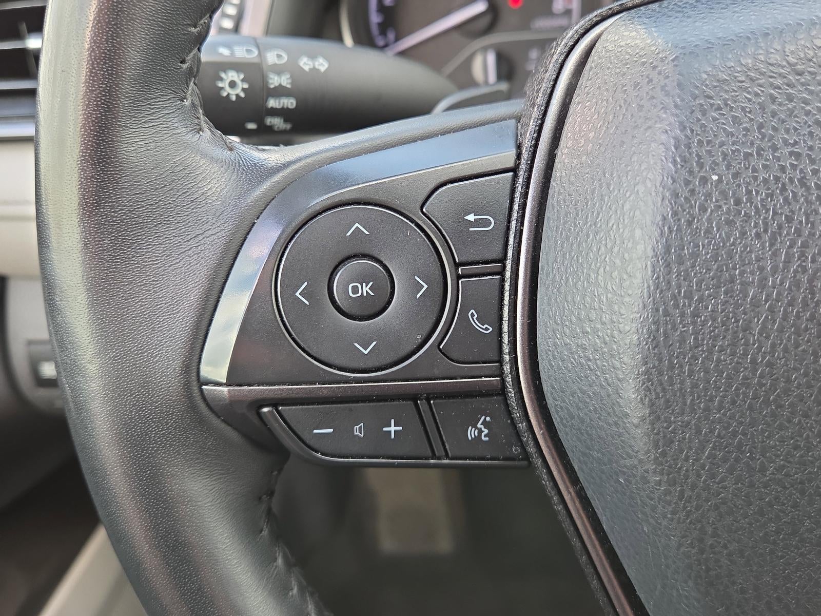 2024 Toyota Camry SE Auto (SE)