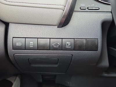 2024 Toyota Camry SE Auto (SE)