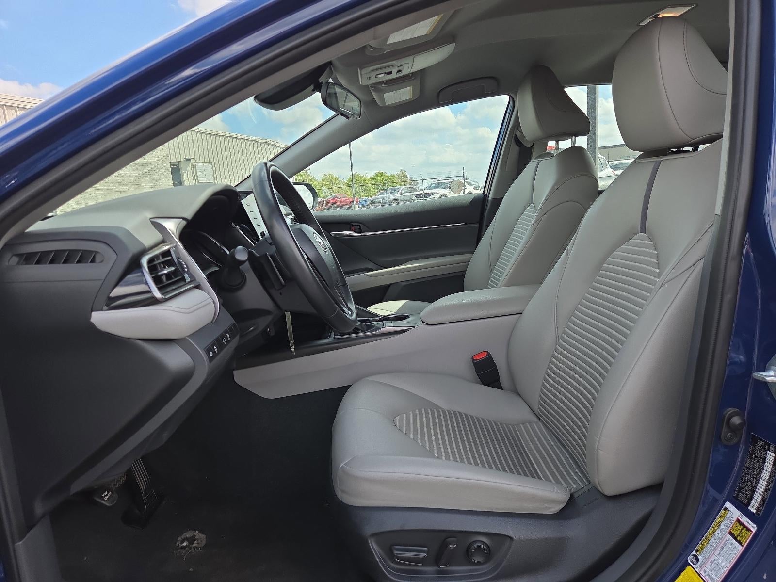 2024 Toyota Camry SE Auto (SE)