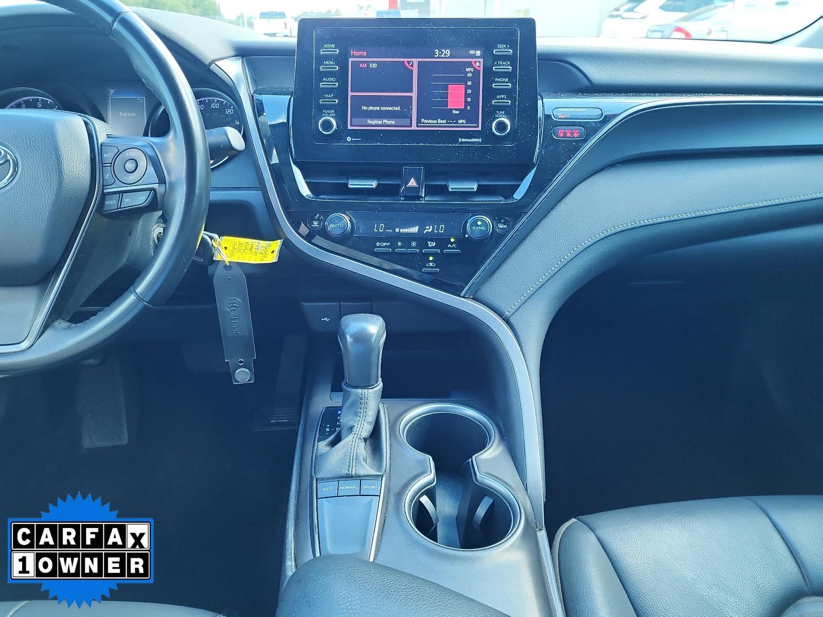 2023 Toyota Camry SE Auto (SE)