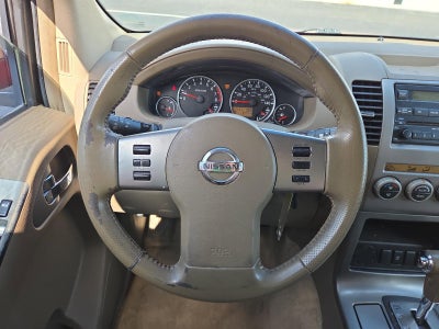 2006 Nissan Pathfinder SE 2WD