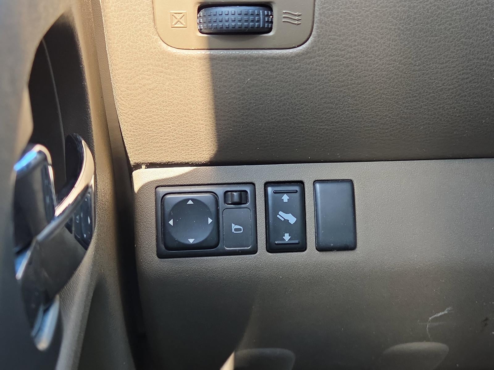 2006 Nissan Pathfinder SE 2WD