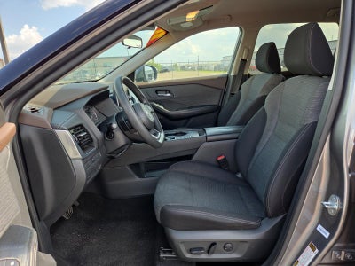 2021 Nissan Rogue FWD SV