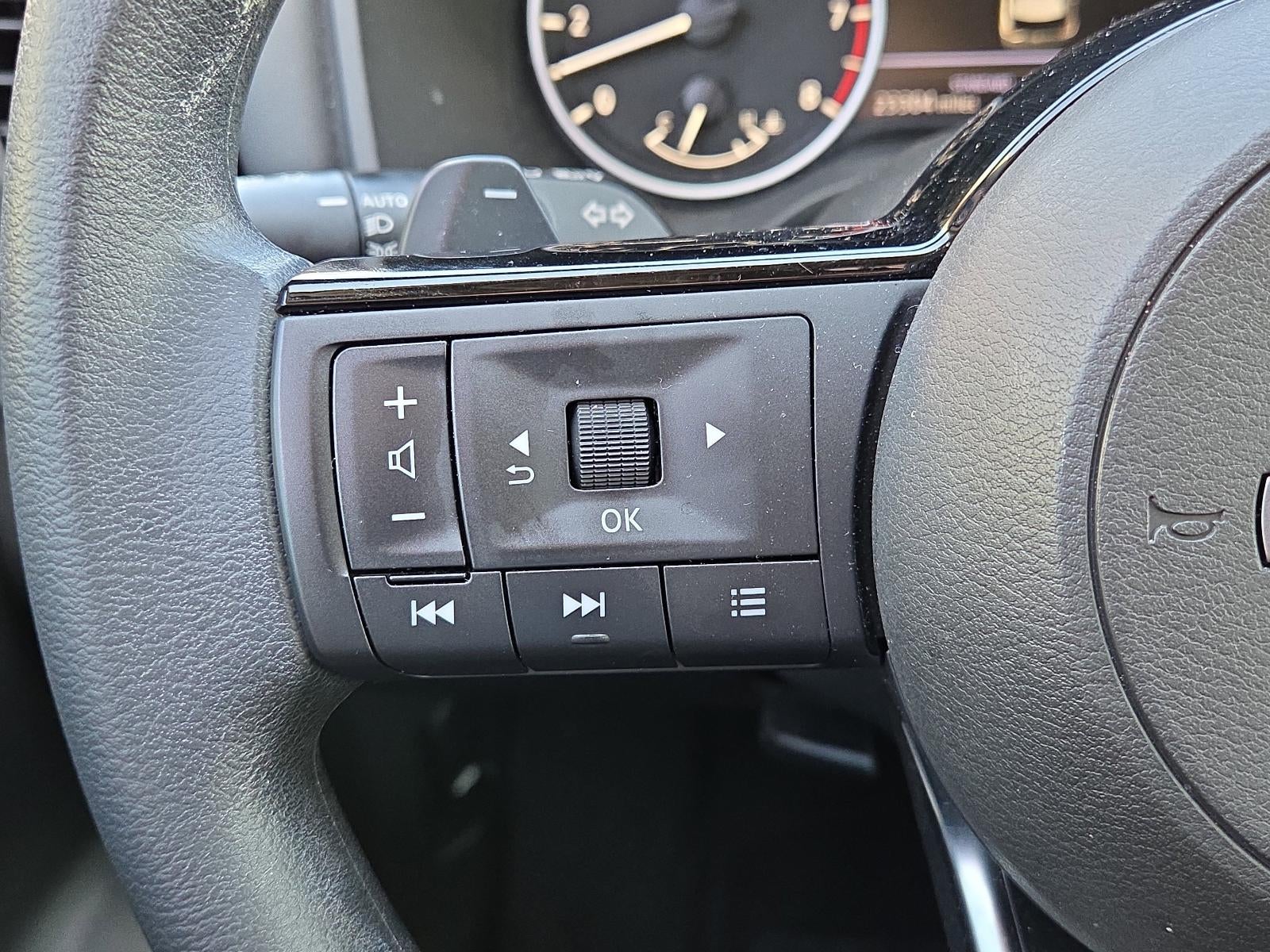 2023 Nissan Rogue FWD SV