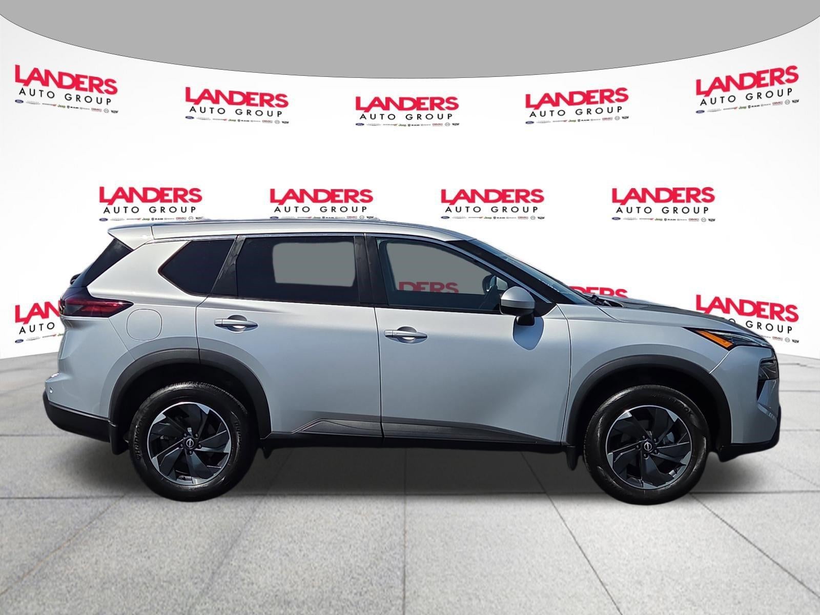 2024 Nissan Rogue AWD SV