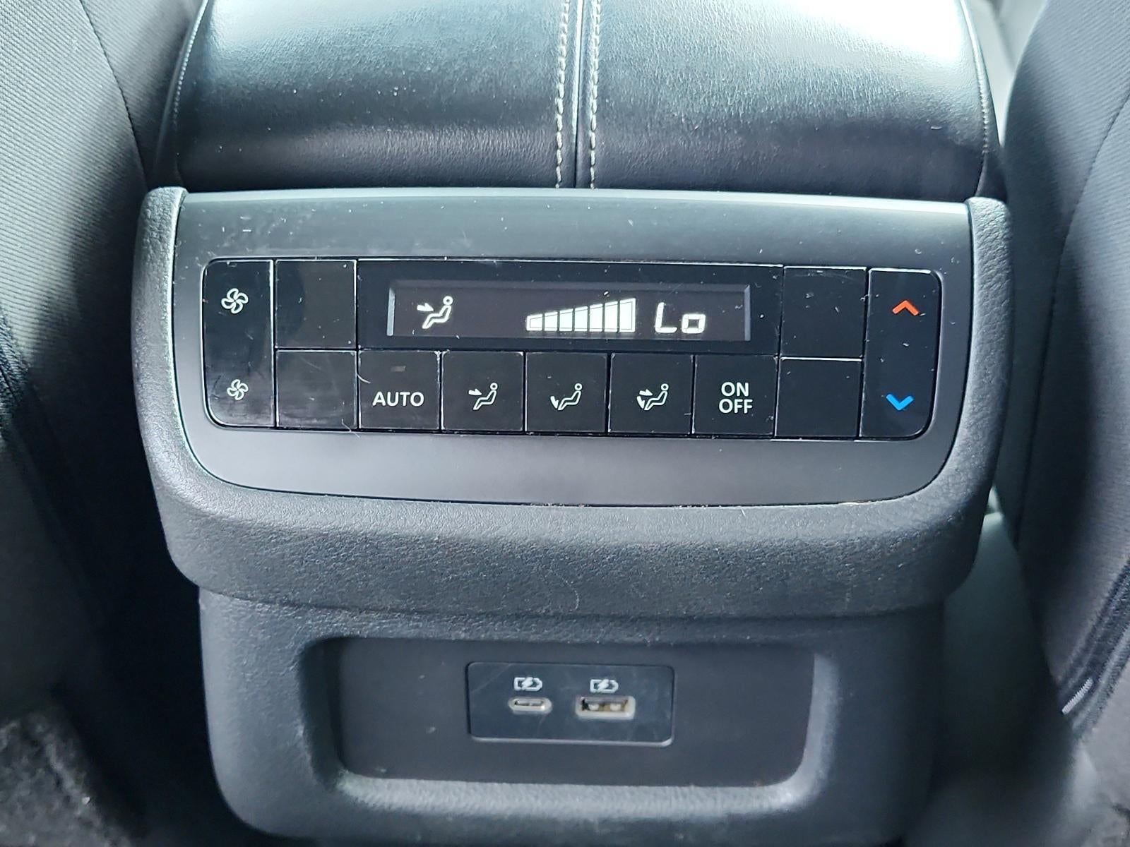 2023 Nissan Pathfinder SV 2WD